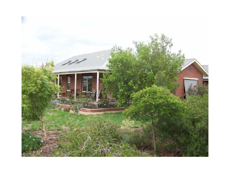 5-7 Wood Street, Rosedale VIC 3847