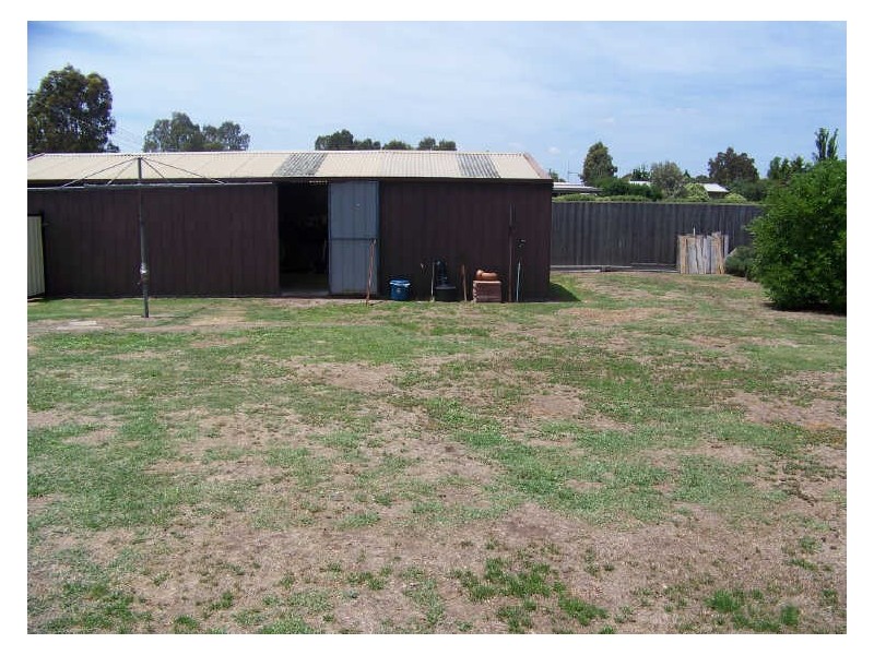 2 Ayres Court, Rosedale VIC 3847