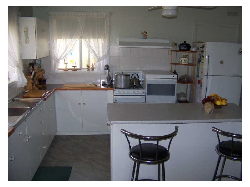 12 Dawson Street, Rosedale VIC 3847