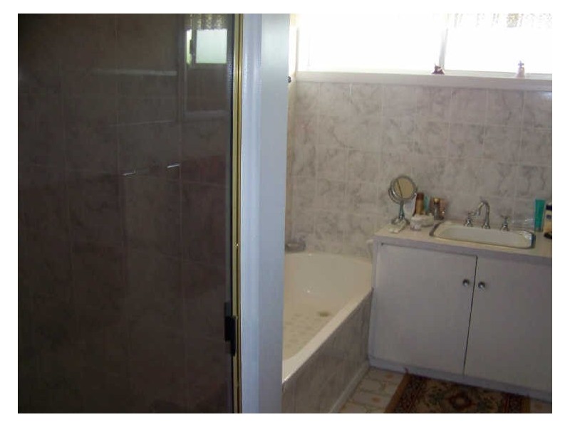 12 Dawson Street, Rosedale VIC 3847