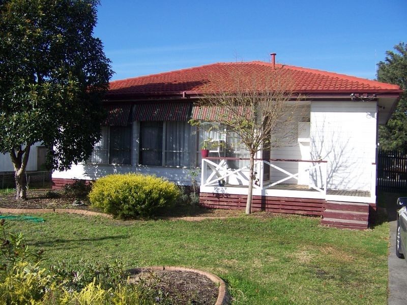 11 Dawson Street, Rosedale VIC 3847