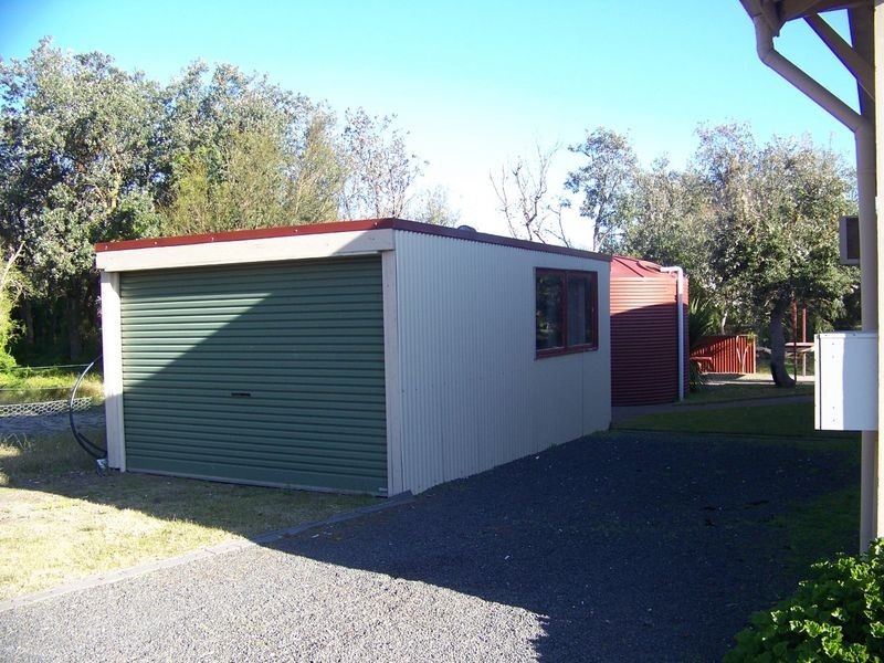 6 Maffra Street, Seaspray VIC 3851
