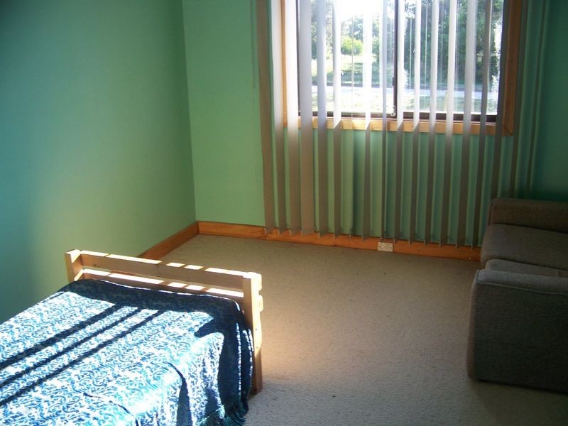 6 Maffra Street, Seaspray VIC 3851