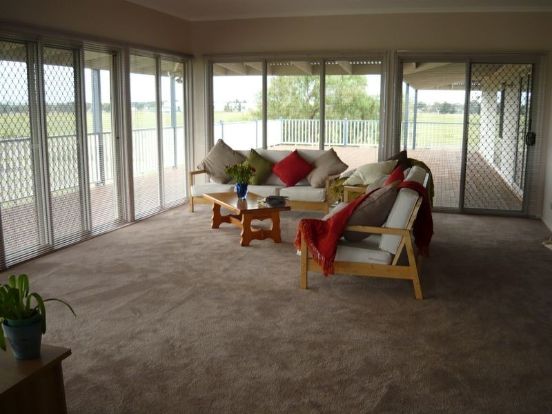 10 Willung Road, Rosedale VIC 3847