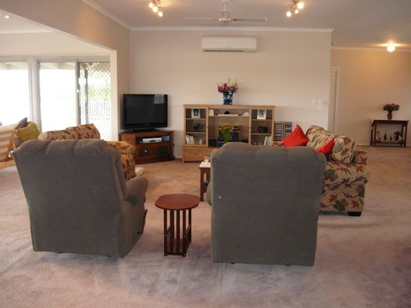 10 Willung Road, Rosedale VIC 3847