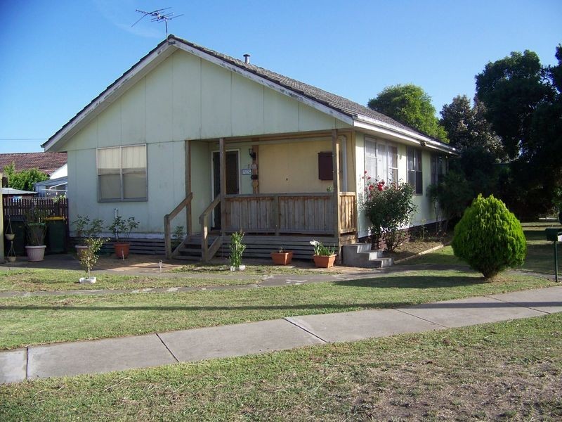 18 Dawson Street, Rosedale VIC 3847