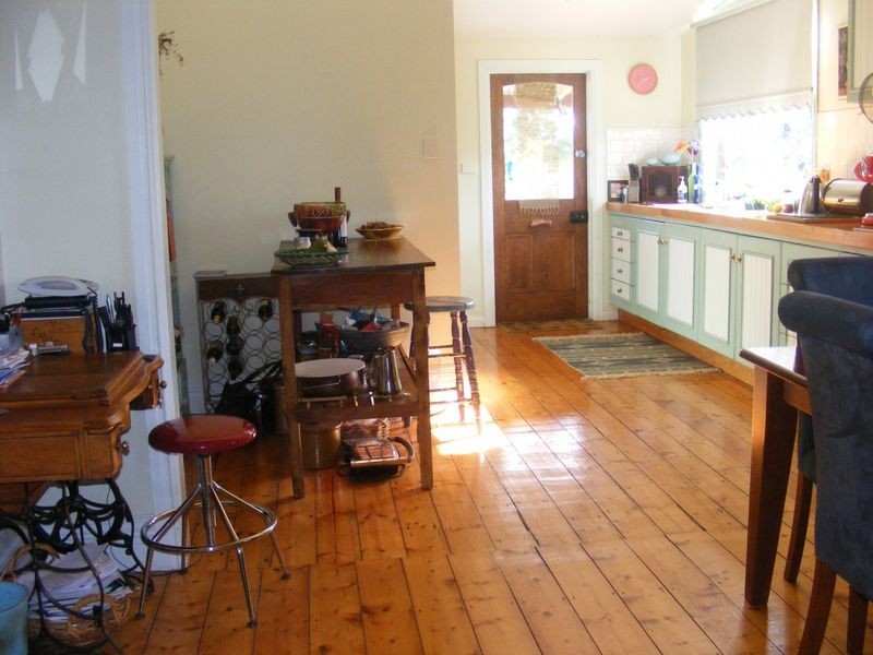 15 Railway Street, Cowwarr VIC 3857