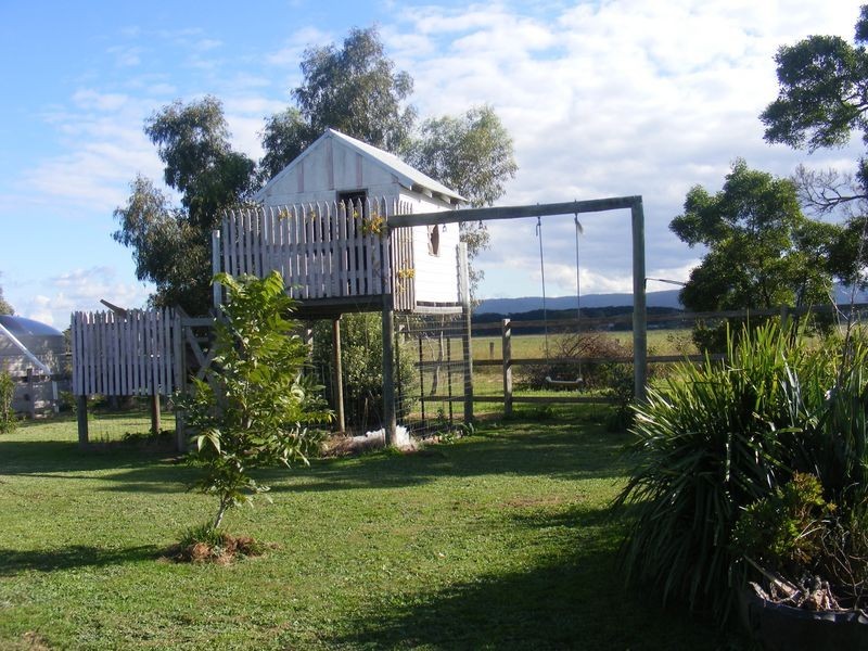 15 Railway Street, Cowwarr VIC 3857