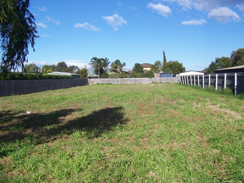 6 Ayres Court, Rosedale VIC 3847