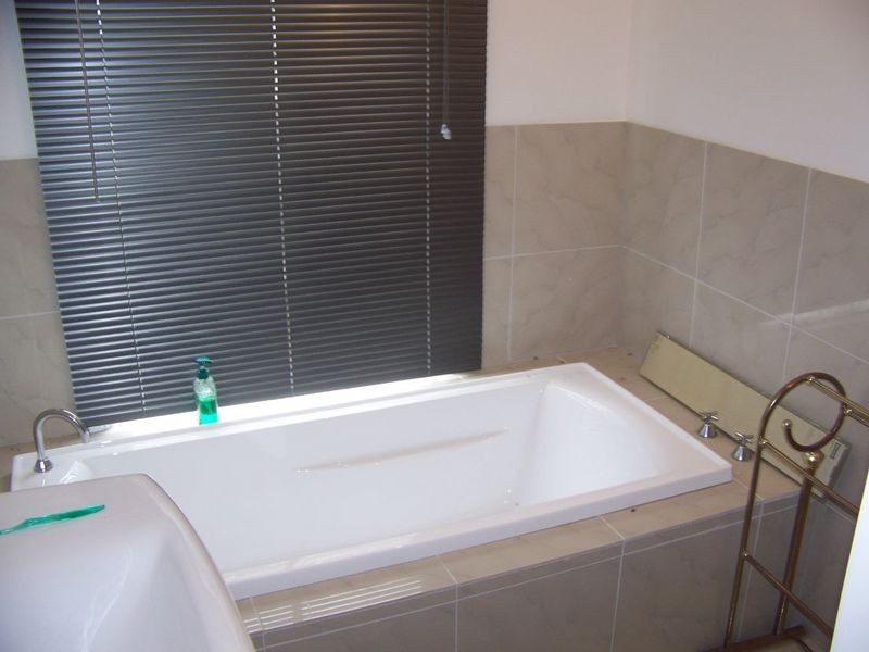 25 Government Road, Seaspray VIC 3851