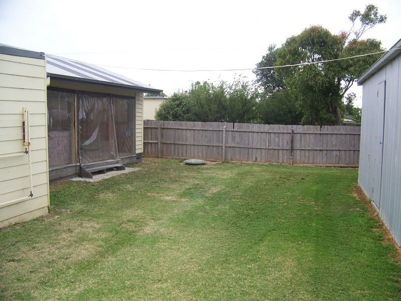 25 Government Road, Seaspray VIC 3851