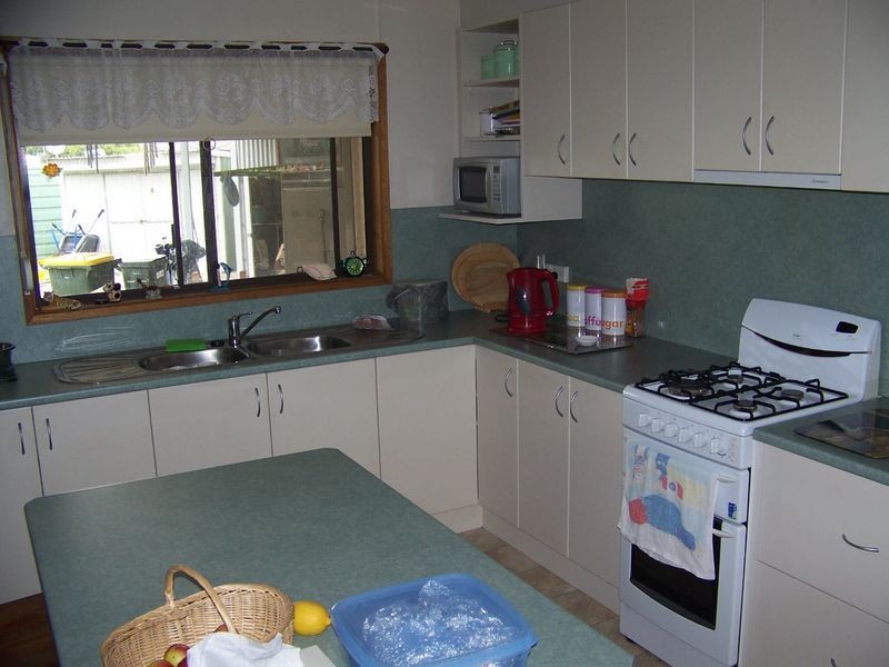 73 Moore Street, Rosedale VIC 3847