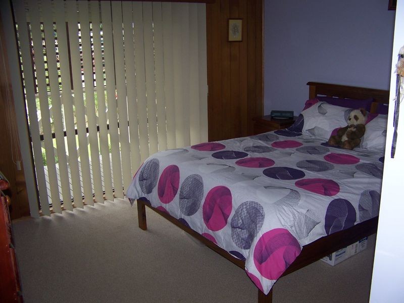 73 Moore Street, Rosedale VIC 3847