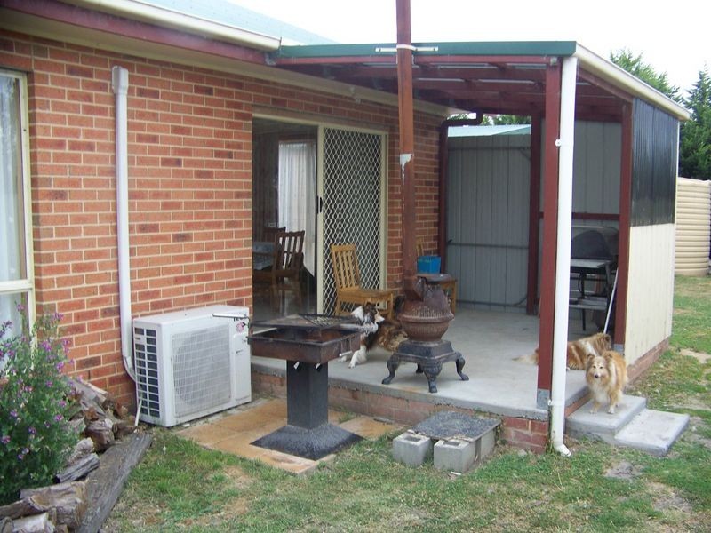 15 Widdowson Court, Rosedale VIC 3847