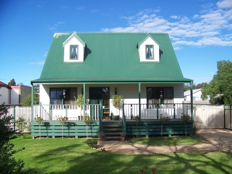 13 Albert Street, Rosedale VIC 3847