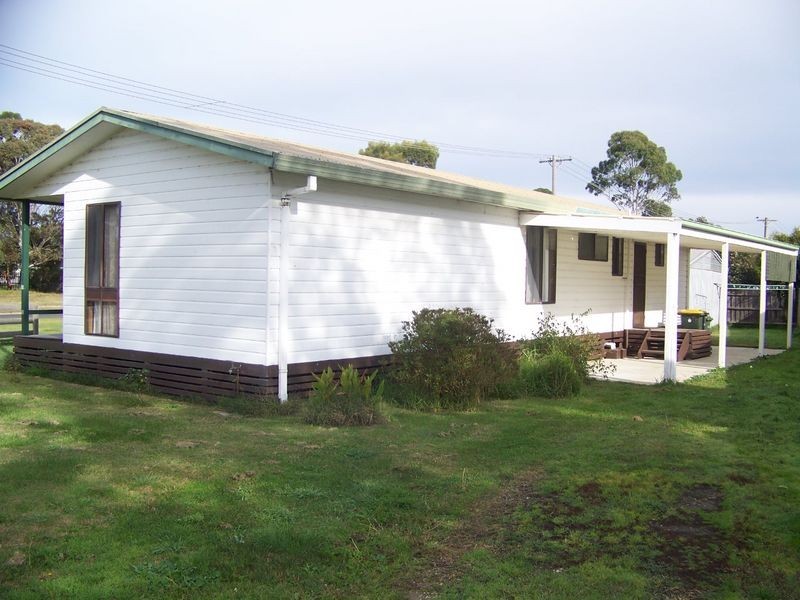 12 Wood Street, Rosedale VIC 3847