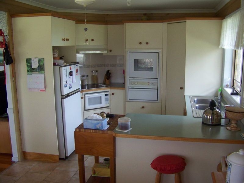 25 Wood Street, Rosedale VIC 3847