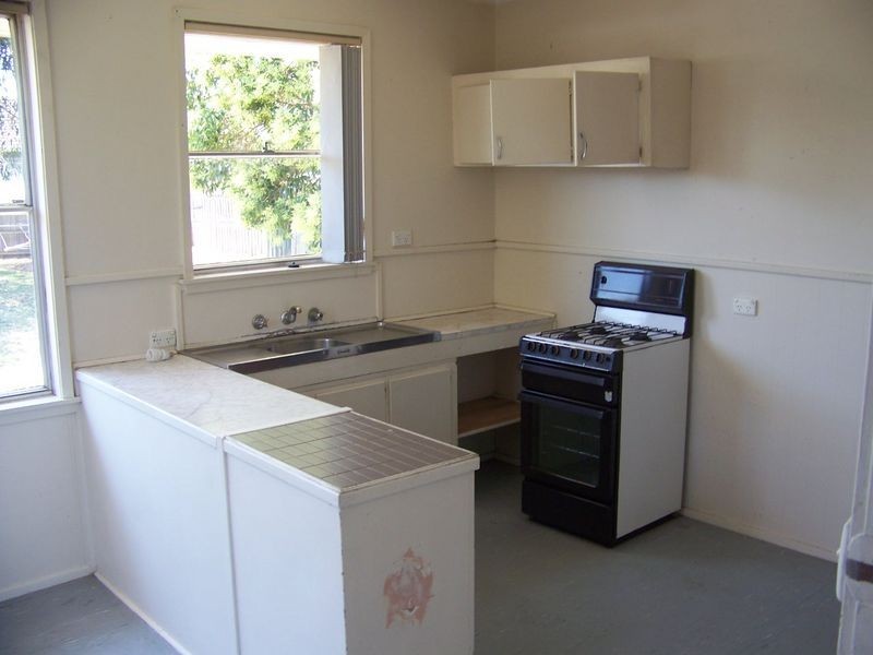 24 Dawson Street, Rosedale VIC 3847