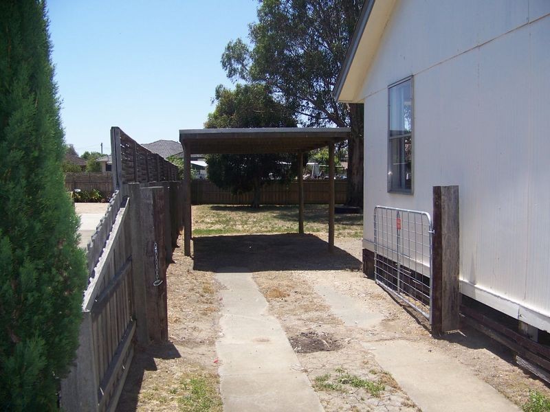 24 Dawson Street, Rosedale VIC 3847