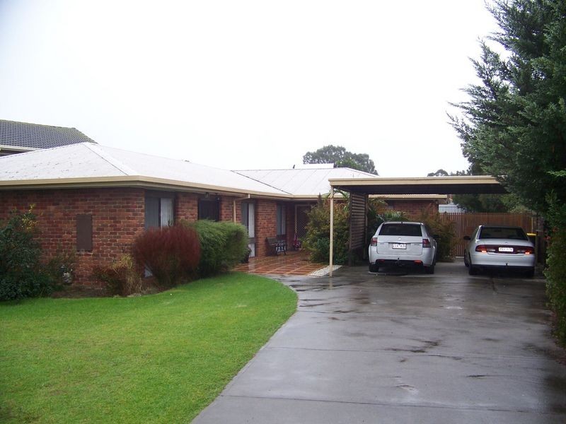 10 Rintoul Court, Rosedale VIC 3847
