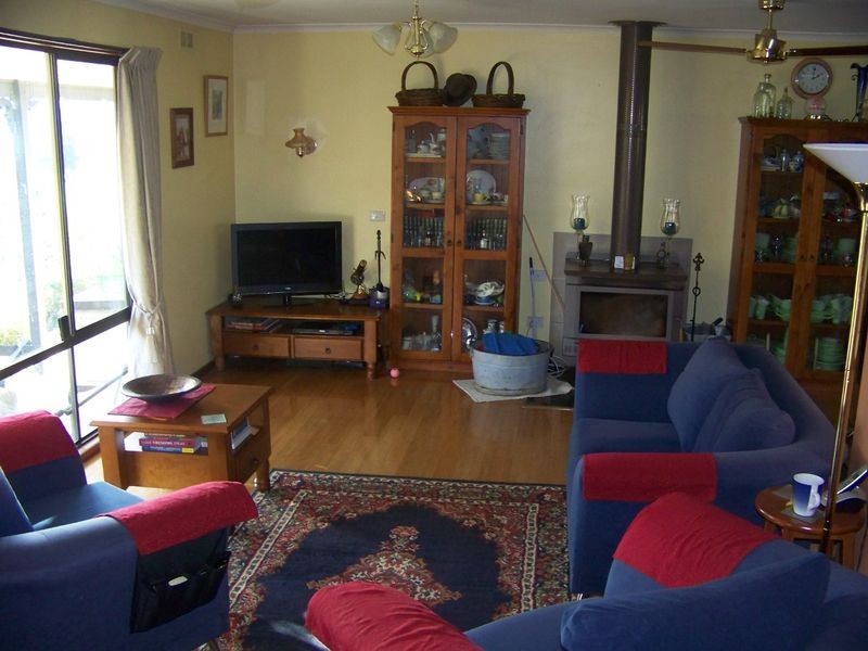 124 Stradbroke Road, Gormandale VIC 3873