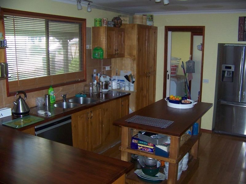 124 Stradbroke Road, Gormandale VIC 3873