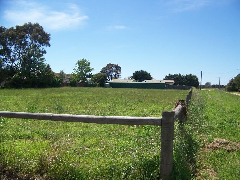 41 – 43 Lyons Street, Rosedale VIC 3847