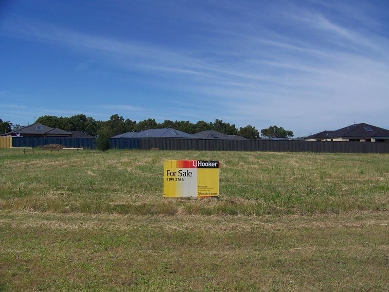 25 George Street, Rosedale VIC 3847