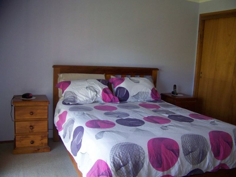 96 – 98 Albert Street, Rosedale VIC 3847