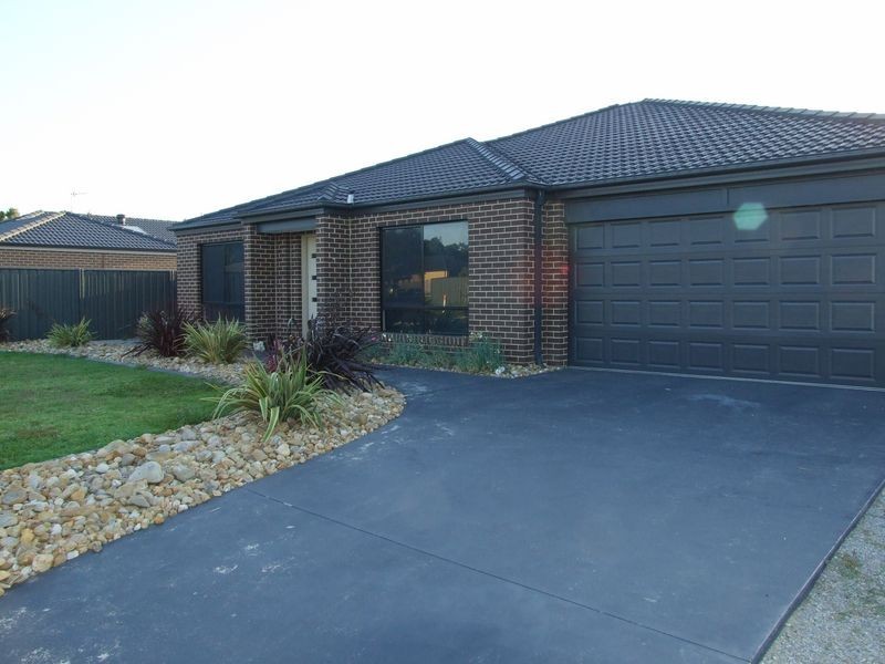 3 Chown Court, Rosedale VIC 3847