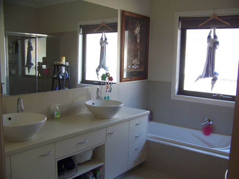7 Rintoull Court, Rosedale VIC 3847