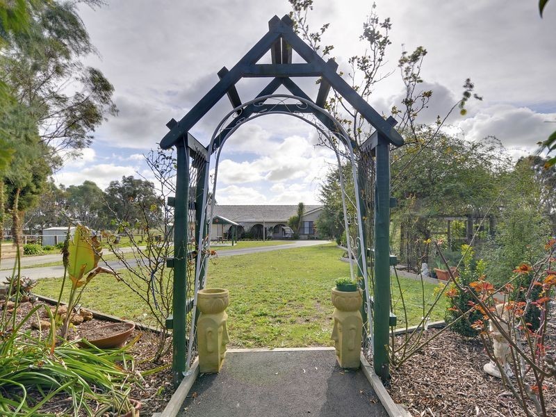 Lot 1 – 16 Wright Court, Rosedale VIC 3847