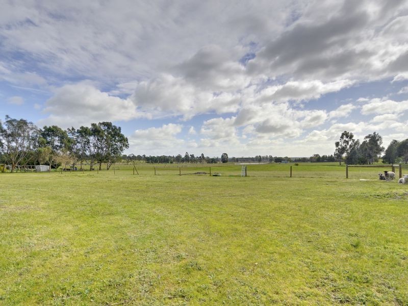 Lot 2 – 16 Wright Court, Rosedale VIC 3847