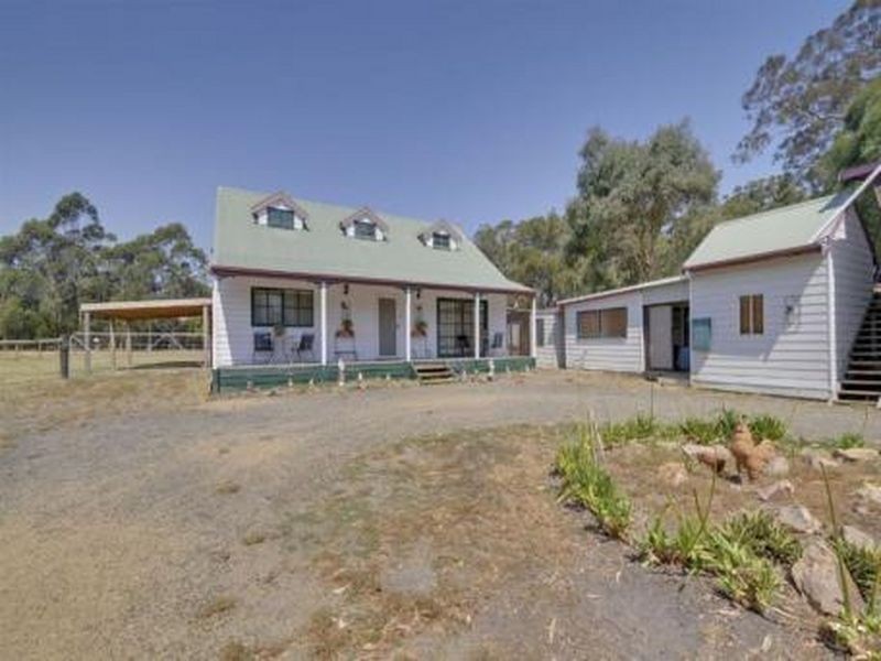 22 High Street, Woodside VIC 3874