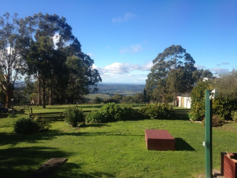 26 Stitchling Road, Carrajung VIC 3844