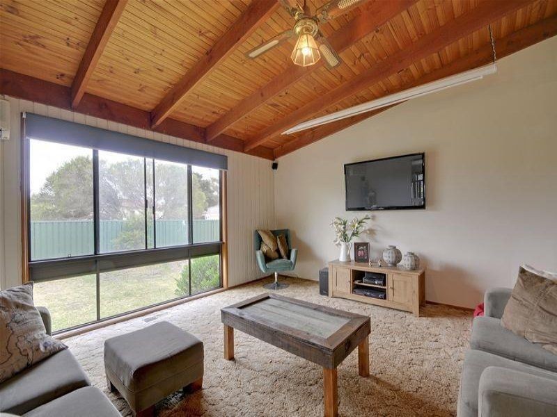37 Mackay street, Rosedale VIC 3847