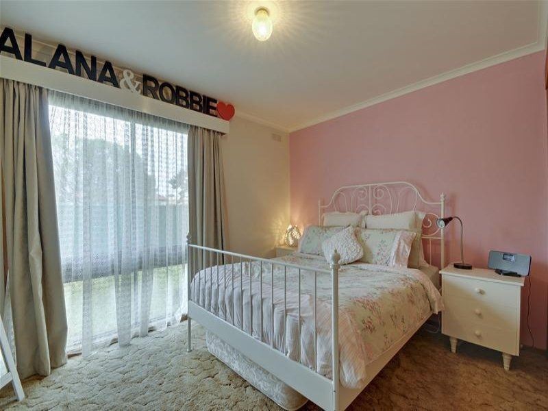 37 Mackay street, Rosedale VIC 3847