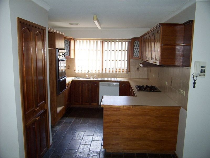 8 Rintoul Court, Rosedale VIC 3847