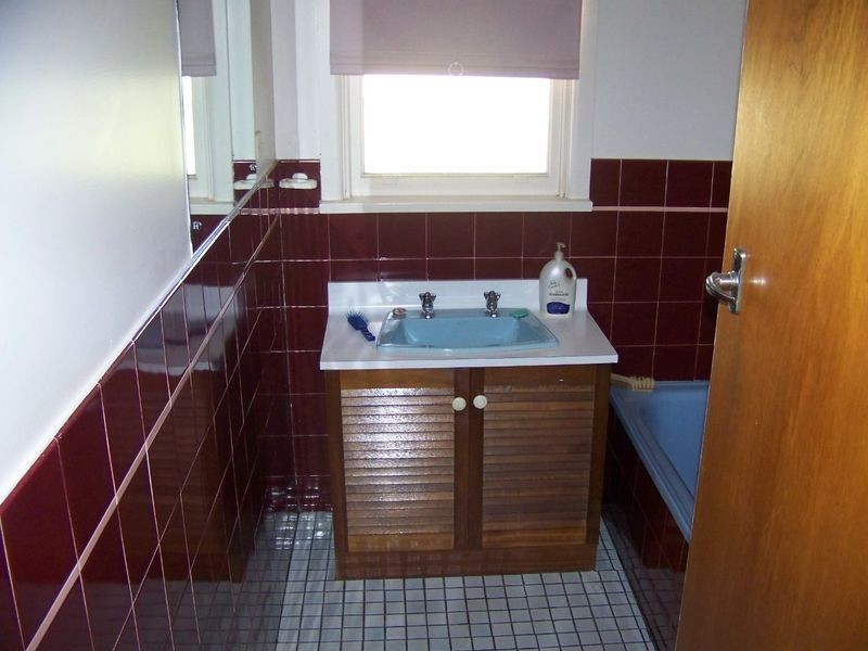 32 – 34 Hood Street, Rosedale VIC 3847