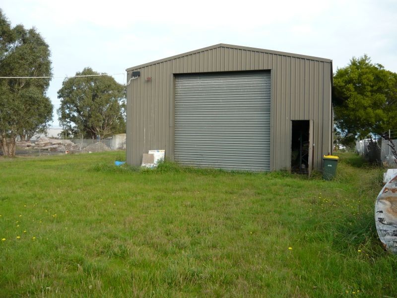 8 Fawkes Road, Rosedale VIC 3847