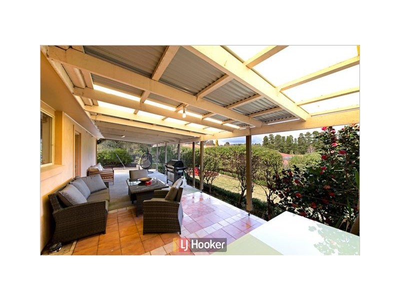36 Julia Flynn Avenue, Isaacs ACT 2607