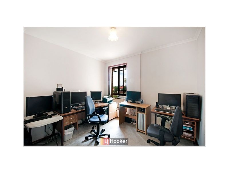 13 Annan Close, Amaroo ACT 2914