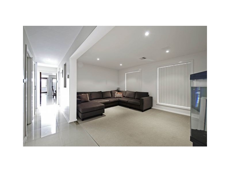 7 Octoman Street, Forde ACT 2914