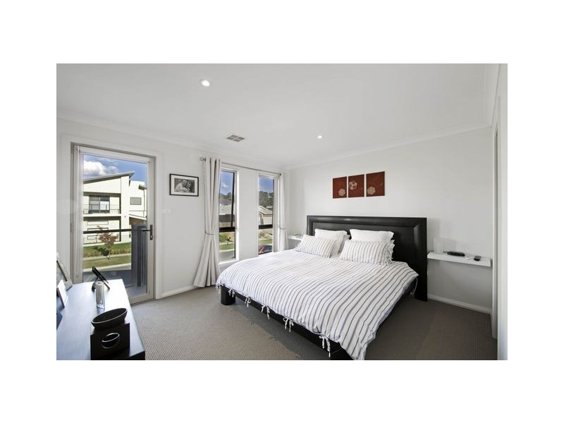 7 Octoman Street, Forde ACT 2914