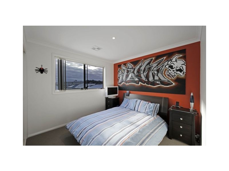 7 Octoman Street, Forde ACT 2914