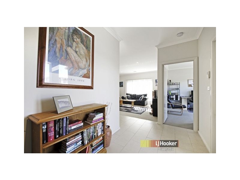 147 Hoskins Street, Franklin ACT 2913