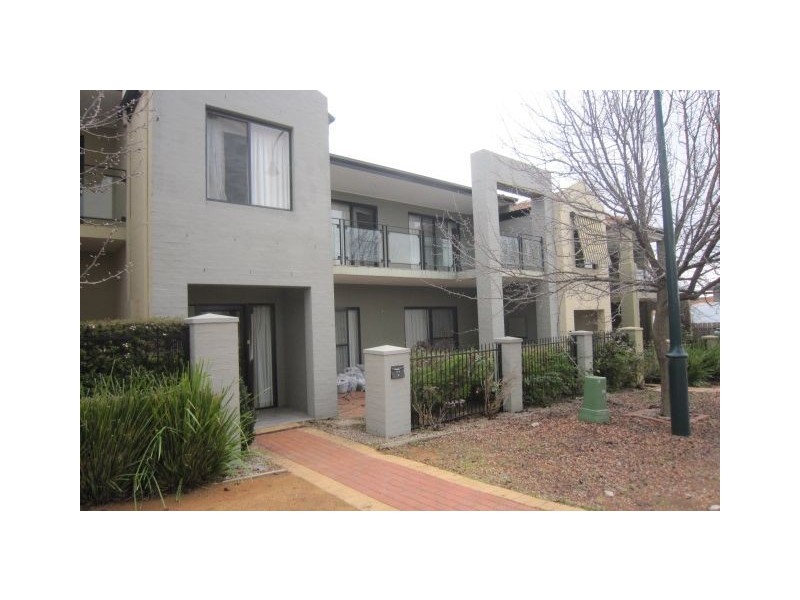 2/25 Chidley Street, Gungahlin ACT 2912