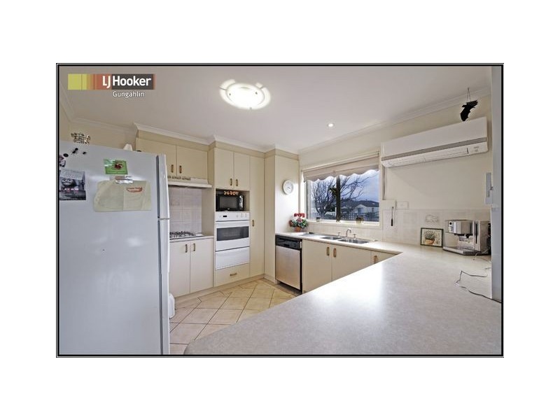 12 Syron Place, Ngunnawal ACT 2913