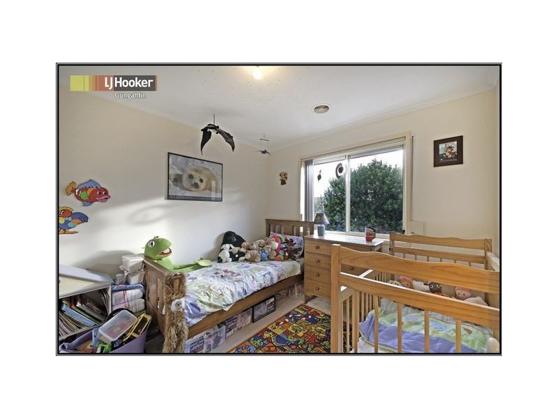 12 Syron Place, Ngunnawal ACT 2913