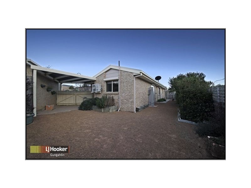 12 Syron Place, Ngunnawal ACT 2913